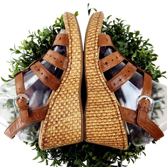 Born B.O.C. Strappy Wedge Sandal Women's Sz 8M Brown Leather Boho Cottagecore - Picture 4 of 11